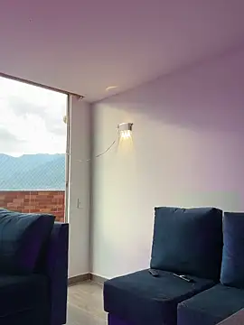 SofiaG  online show from February 18, 10:25 pm