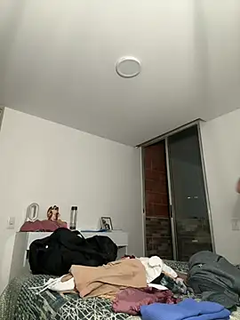 SofiaG  online show from March 7, 12:15 am