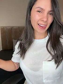 SofiaG  online show from October 25, 8:36 pm