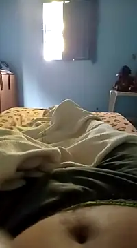 Snapshot of lele9457 chatting on February 15, 9:49 am lele9457 online show from February 15, 9:49 am