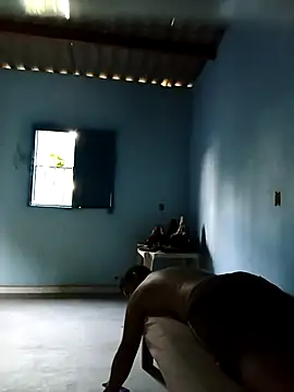 Snapshot of lele9457 chatting on February 25, 8:41 pm lele9457 online show from February 25, 8:41 pm