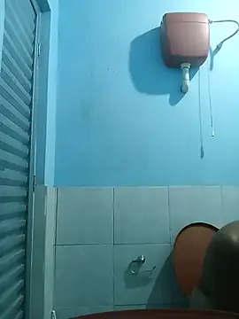 Snapshot of lele9457 chatting on March 2, 11:31 pm lele9457 online show from March 2, 11:31 pm