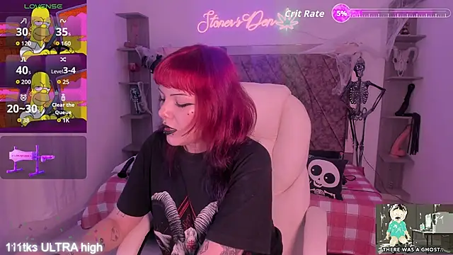 Sarah-Stoner online show from November 5, 8:31 pm