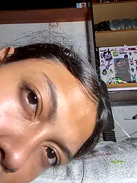 Lunita 5 online show from December 5, 8:23 am