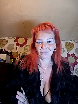 CassandraSandra44 online show from April 13, 4:07 am