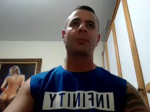 Snapshot of nicolay_74 chatting on January 23, 11:47 pm nicolay 74 online show from January 23, 11:47 pm
