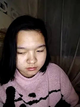 Thomgdee online show from March 6, 5:00 pm