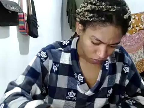 Snapshot of miriam775 chatting on March 9, 10:19 am miriam775 online show from March 9, 10:19 am