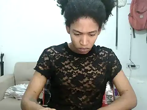 Snapshot of miriam775 chatting on September 25, 11:14 am miriam775 online show from September 25, 11:14 am