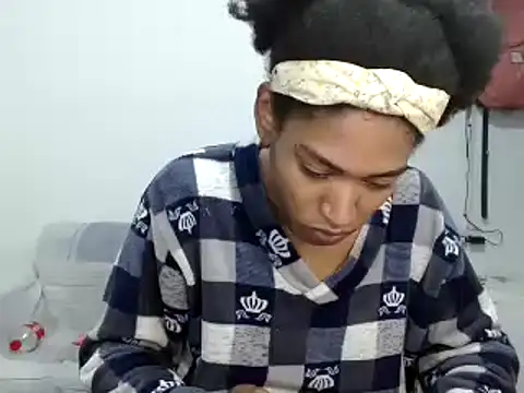 Snapshot of miriam775 chatting on October 15, 3:56 pm miriam775 online show from October 15, 3:56 pm