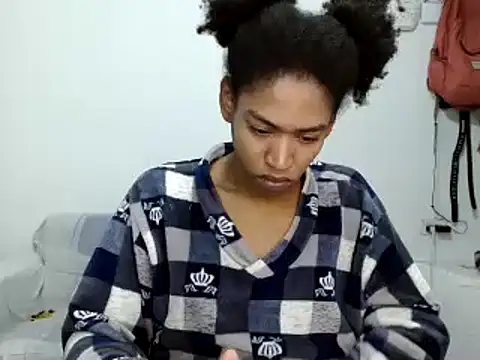 Snapshot of miriam775 chatting on October 20, 10:59 am miriam775 online show from October 20, 10:59 am