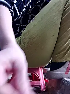 JasminePham online show from January 19, 9:33 am