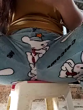 JasminePham online show from January 20, 7:25 am