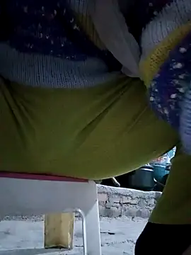 JasminePham online show from February 3, 7:29 am