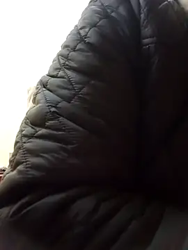 JasminePham online show from February 7, 1:25 am