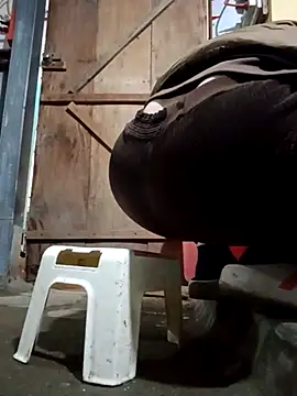 JasminePham online show from February 19, 1:08 am