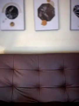 MaverickGray online show from October 10, 3:33 pm