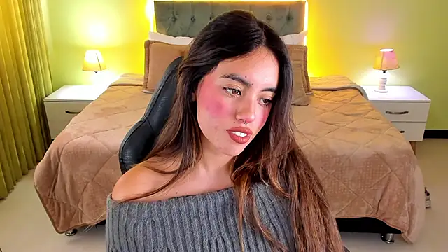 Snapshot of _Charlotte_evans_1 chatting on September 16, 8:10 pm Charlotte evans 1 online show from September 16, 8:10 pm