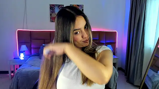  Charlotte evans 1 online show from April 4, 12:35 pm