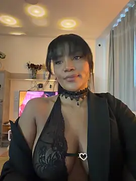 Snapshot of Jessie-pradoo chatting on April 10, 10:47 pm Jessie-pradoo online show from April 10, 10:47 pm
