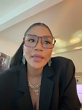 Snapshot of Jessie-pradoo chatting on April 18, 9:37 pm Jessie-pradoo online show from April 18, 9:37 pm