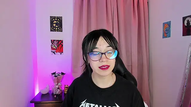 Snapshot of indra_cam chatting on September 26, 3:21 am indra cam online show from September 26, 3:21 am