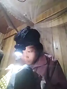 lytamye online show from December 31, 10:04 am