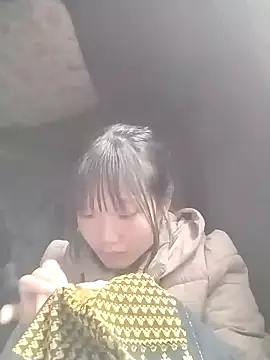 lytamye online show from February 12, 2:56 am