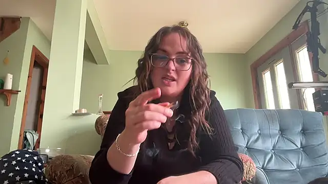 Quinnrose0420 online show from September 18, 5:04 pm