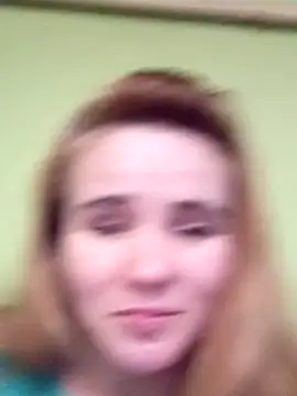 Snapshot of SannyMILF chatting on January 15, 8:20 am SannyMILF online show from January 15, 8:20 am