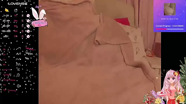 Blondecandie online show from February 10, 11:14 am