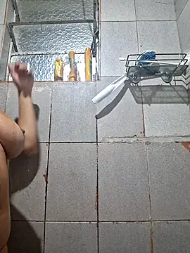 Sweet-diamondxxx online show from February 4, 8:58 pm