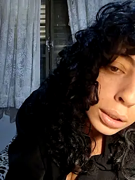 Sweet-diamondxxx online show from June 15, 2:30 pm