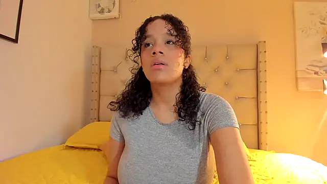 vanesasexyhot21 online show from March 5, 2:07 am