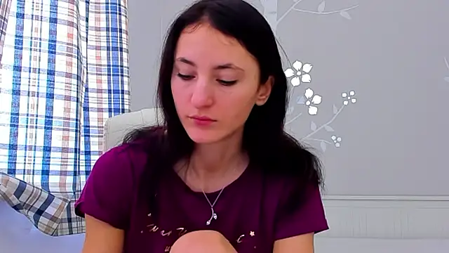 Snapshot of AniaGray chatting on February 8, 9:56 am AniaGray online show from February 8, 9:56 am