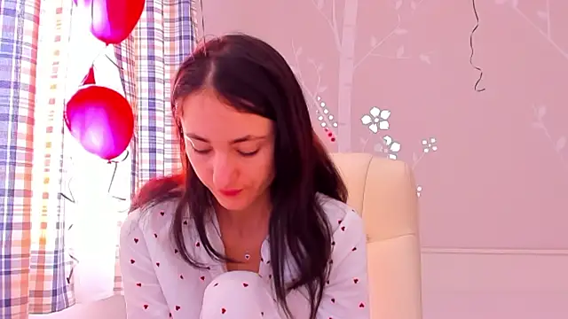 Snapshot of AniaGray chatting on February 24, 7:11 am AniaGray online show from February 24, 7:11 am