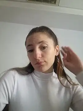 AniaGray online show from April 21, 9:15 am