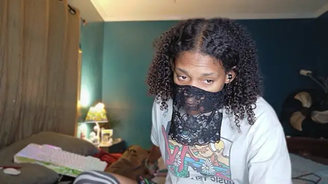 CurlyNony online show from September 25, 10:46 pm