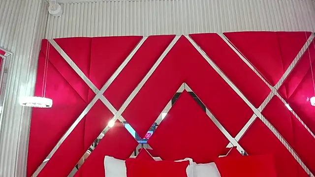 SusanCouper online show from February 11, 10:26 pm