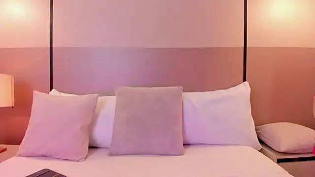 alisson 81 online show from April 19, 2:33 am