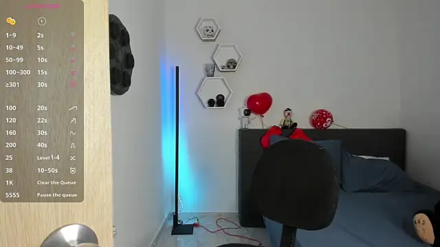 Daemon21 online show from March 1, 9:37 pm