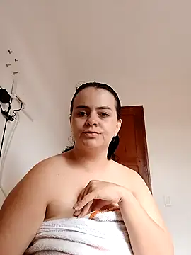 Im Amelia online show from February 13, 8:24 pm