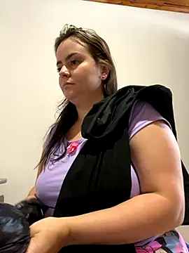 Im Amelia online show from September 9, 2:27 pm