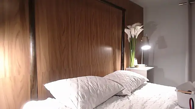 Audrey hotty online show from December 16, 1:53 am