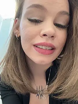 Street young online show from March 2, 12:43 pm