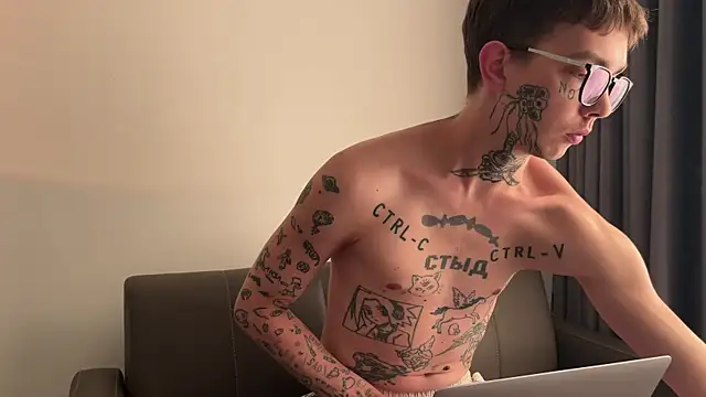 anahori  simon online show from April 15, 9:27 am