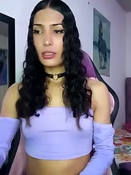 Lanna hott  online show from March 26, 8:25 pm