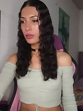 Snapshot of Lanna_hott_ chatting on May 14, 12:17 am Lanna hott online show from May 14, 12:17 am
