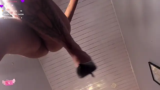 Valkiria ponce online show from February 7, 4:56 pm