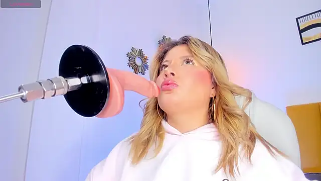 Khali reed  online show from April 14, 4:51 am